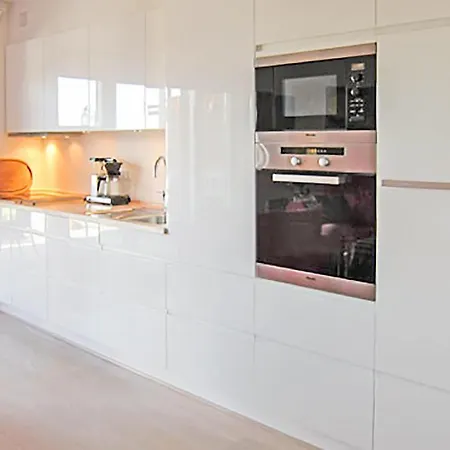 Gorgeous In With Kitchen Daire