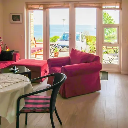 Gorgeous In With Kitchen